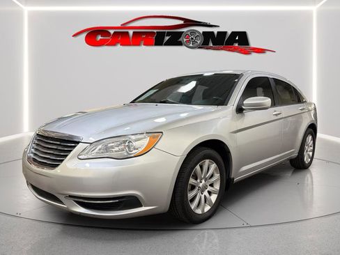 Used 2012 Chrysler 200 Touring image 3