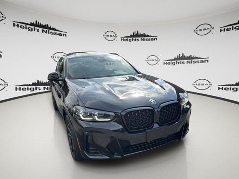 Used 2023 BMW X4 xDrive30i w/ Premium Essential Package AWD/4WD image 11