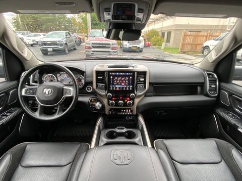 Used 2022 RAM 1500 Laramie image 32