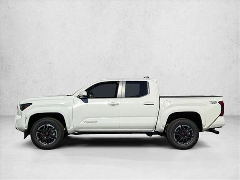 New 2025 Toyota Tacoma TRD Sport image 5