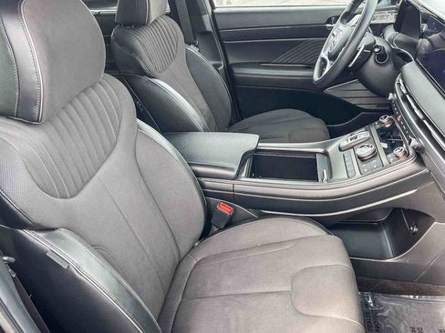 Used 2024 Hyundai Palisade Calligraphy image 15
