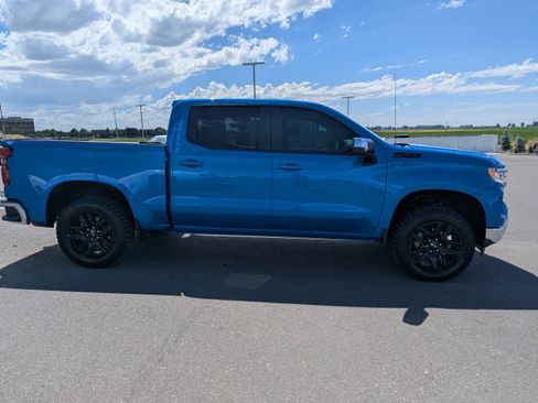 Used 2026 Chevrolet Silverado 1500 LT AWD/4WD image 4