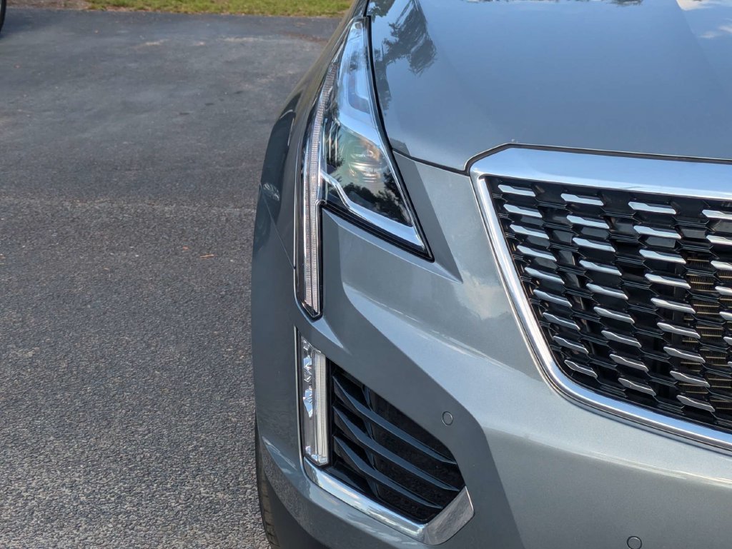 Certified 2024 Cadillac XT5 Premium Luxury AWD/4WD image 12