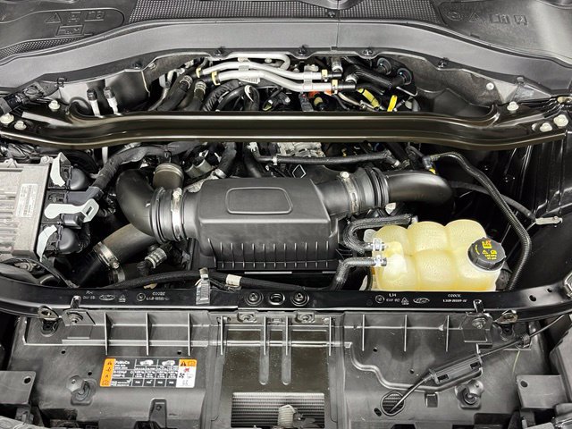 Used 2022 Ford Explorer ST w/ ST Street Pack AWD/4WD image 8