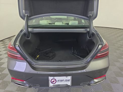 Used 2025 Genesis G70 2.5T RWD image 29