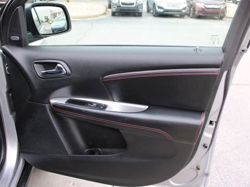 Used 2016 Dodge Journey R/T w/ Driver Convenience Group image 20