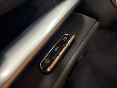 Used 2023 Chevrolet Corvette Stingray w/ Chrome Exterior Badge Package image 11