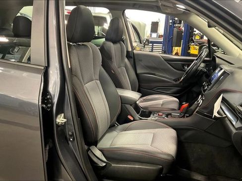 Used 2022 Subaru Forester Sport image 7