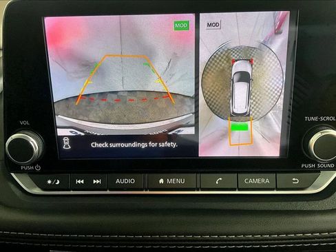 Used 2023 Nissan Rogue SL image 21