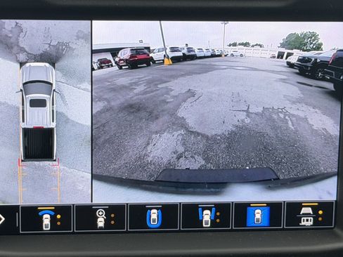 Used 2021 GMC Sierra 1500 AT4 w/ AT4 Premium Package AWD/4WD image 15