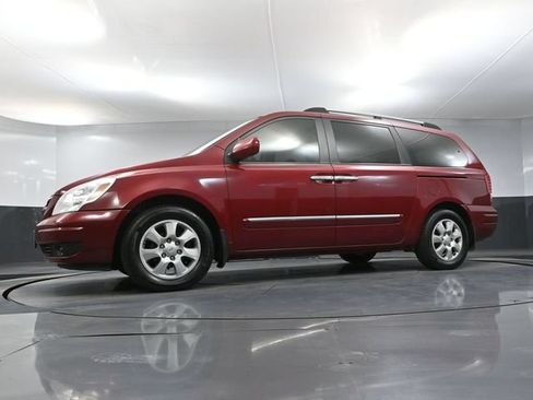 Used 2008 Hyundai Entourage GLS FWD image 46