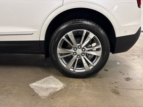 New 2026 Cadillac XT5 Premium Luxury w/ Driver Assist Package image 8