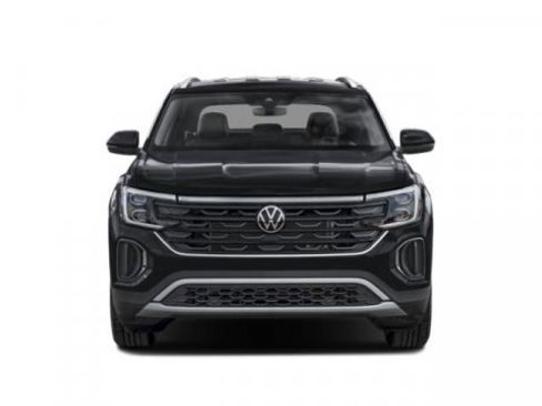 Certified 2025 Volkswagen Atlas Cross Sport SE image 4