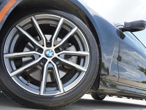 Used 2022 BMW 430i Coupe w/ Convenience Package RWD image 11