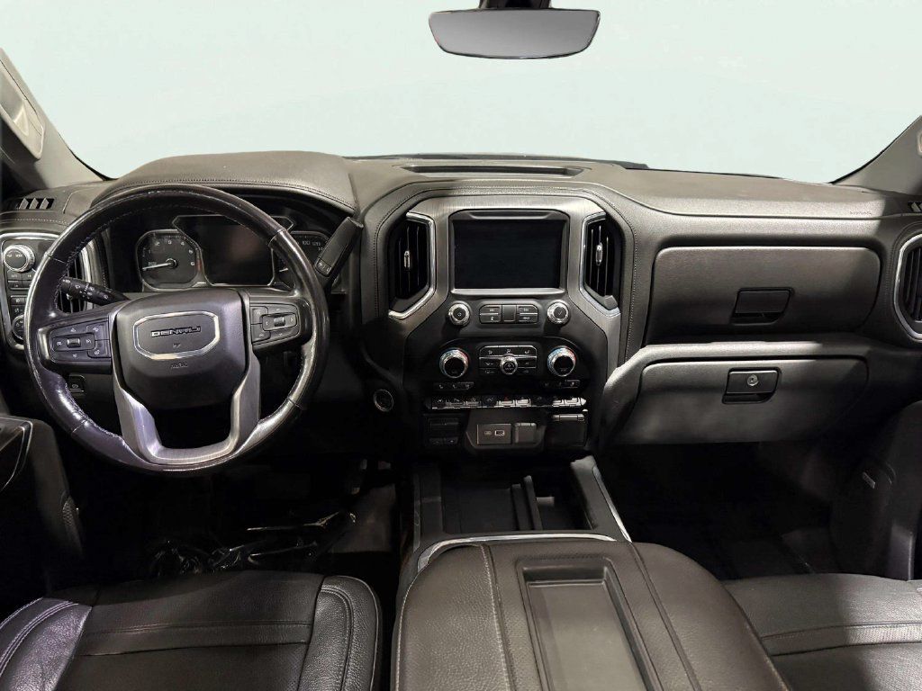 Used 2020 GMC Sierra 1500 Denali w/ Denali Ultimate Package AWD/4WD image 9