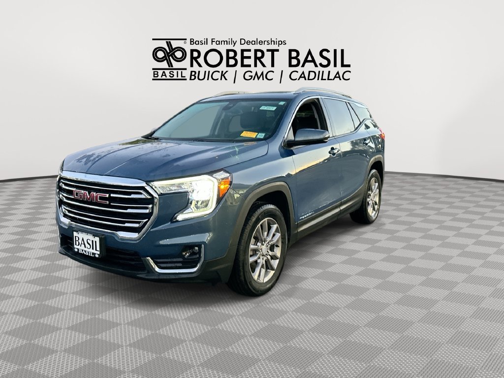 Used 2024 GMC Terrain SLT AWD/4WD image 4