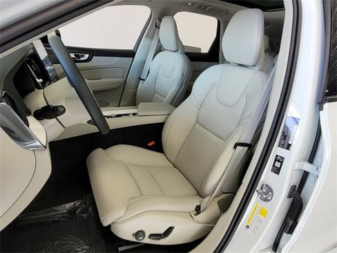 New 2026 Volvo XC60 B5 Ultra w/ Protection Package Premier image 6