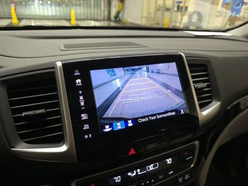 Used 2017 Honda Ridgeline RTL-E image 22