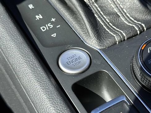 Used 2023 Volkswagen Atlas SE w/ Black Wheel Package AWD/4WD image 15
