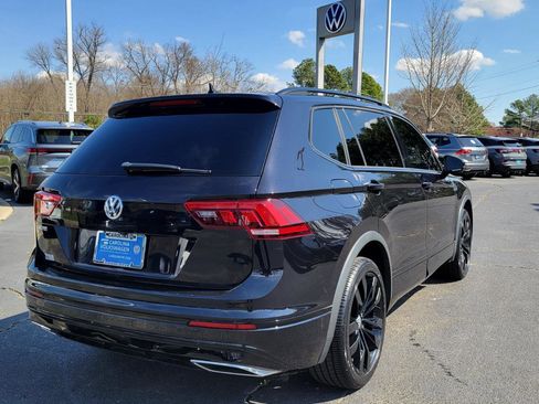 Used 2020 Volkswagen Tiguan SE R-Line image 16
