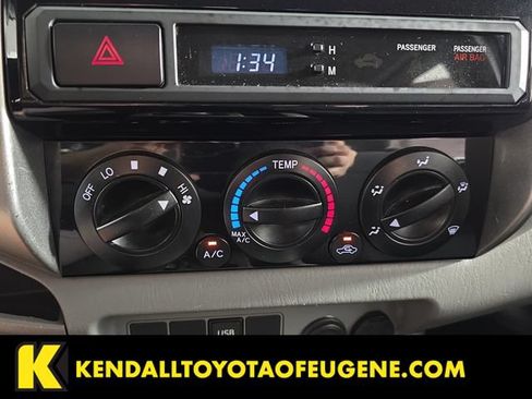 Used 2014 Toyota Tacoma 4x4 Double Cab w/ TRD Sport Package image 21