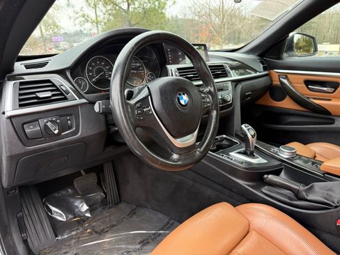 Used 2018 BMW 430i Convertible image 21