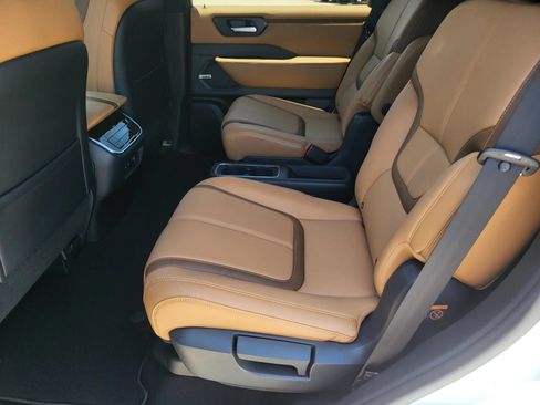 New 2026 Nissan Armada SL AWD/4WD image 15