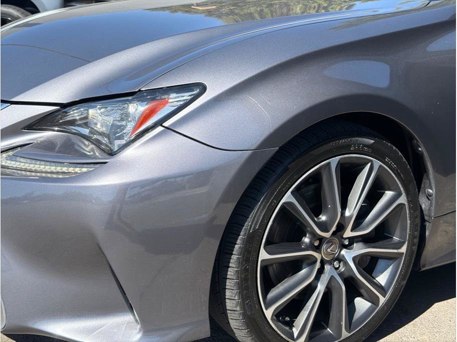 Used 2018 Lexus RC 300 w/ Premium Package RWD image 3