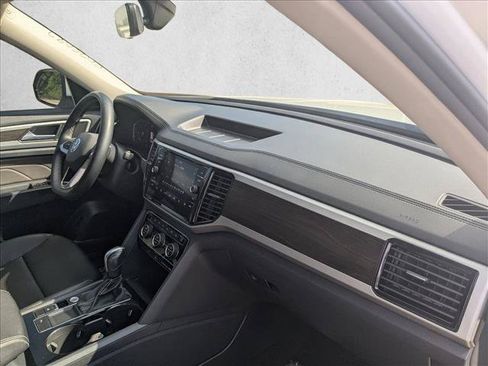Used 2023 Volkswagen Atlas SE FWD image 19