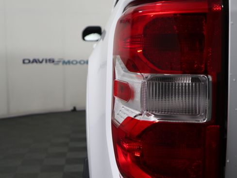 Used 2024 Ford Maverick Lariat FWD image 10