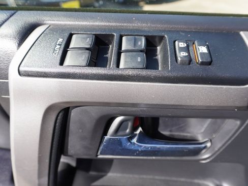 Used 2024 Toyota 4Runner SR5 image 9