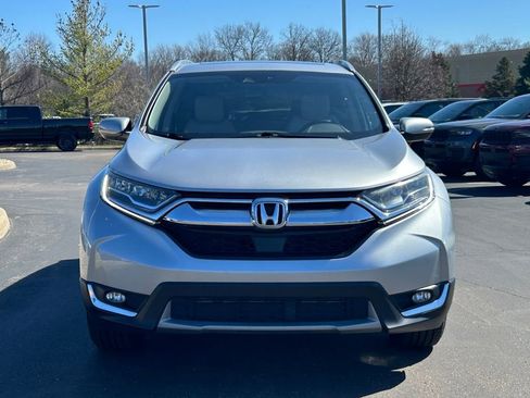 Used 2018 Honda CR-V Touring image 2