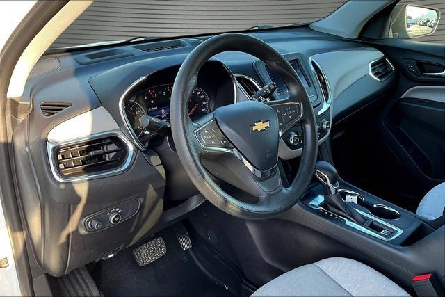Used 2024 Chevrolet Equinox LS w/ LS Convenience Package FWD image 16