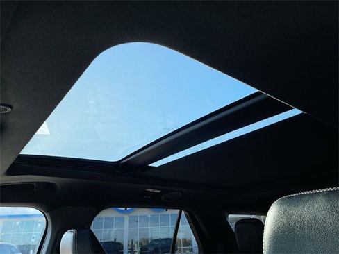 Used 2021 Ford Explorer ST w/ Equipment Group 401A image 23