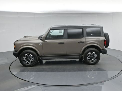 Certified 2026 Ford Bronco Outer Banks AWD/4WD image 45