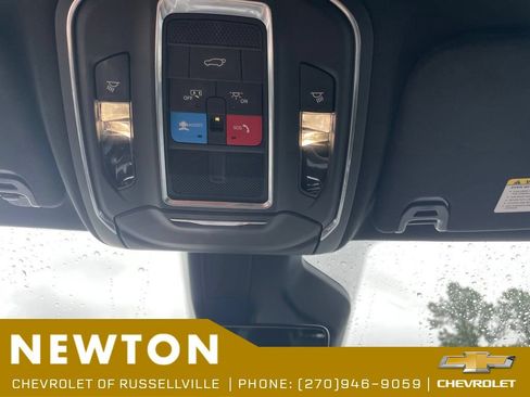 Used 2022 Jeep Wagoneer Series II RWD image 11