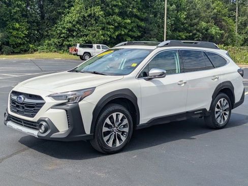 Used 2024 Subaru Outback Touring XT w/ Tech Package 3 AWD/4WD image 3