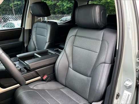 Used 2024 Toyota Tundra SR5 w/ SR5 Premium Package AWD/4WD image 8