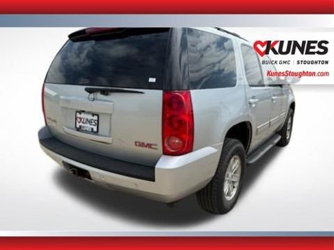 Used 2012 GMC Yukon SLT w/ SLT-2 Equipment Package AWD/4WD image 8