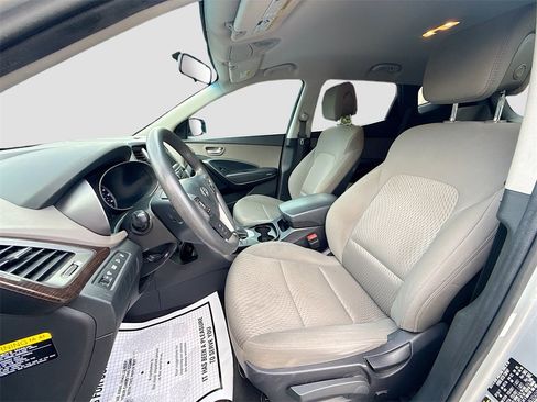 Used 2018 Hyundai Santa Fe Sport image 21