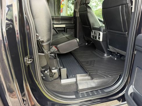Used 2021 Ford F350 Lariat w/ Lariat Ultimate Package AWD/4WD image 24