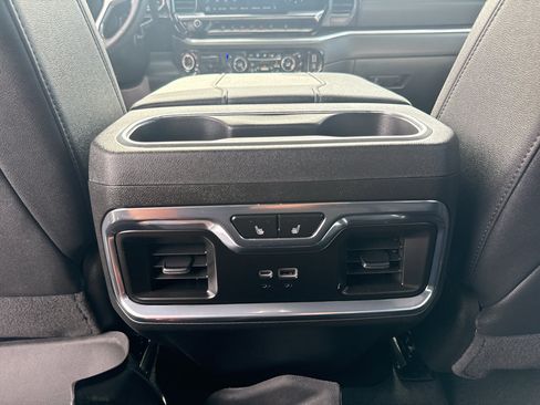 Used 2025 Chevrolet Silverado 2500 LTZ w/ Z71 Chrome Sport Edition AWD/4WD image 33