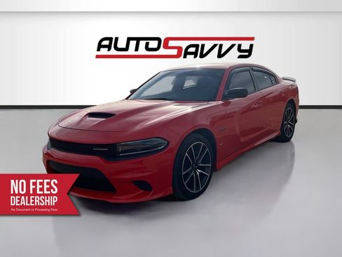 Used 2023 Dodge Charger R/T w/ Cold Weather Package RWD image 3