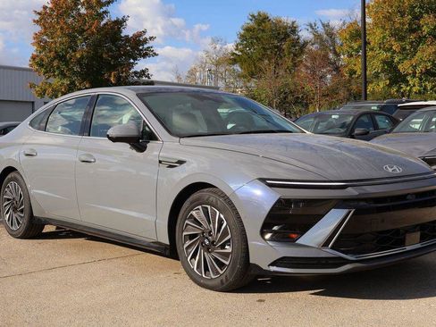 New 2026 Hyundai Sonata Limited image 1