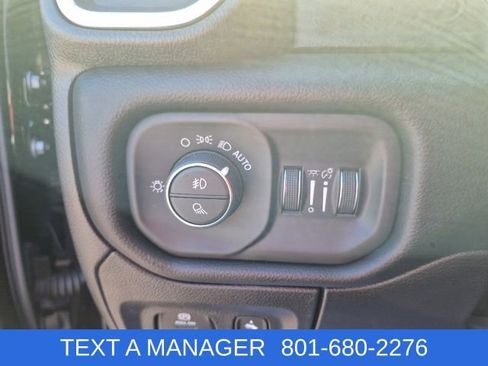 New 2026 RAM 1500 4x4 Crew Cab image 17