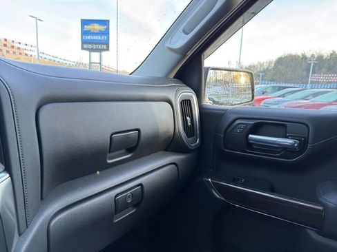 Used 2021 Chevrolet Silverado 1500 RST image 22