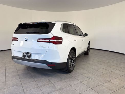Used 2026 BMW X3 xDrive30i w/ Convenience Package AWD/4WD image 9