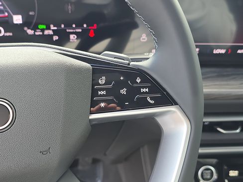 New 2025 Audi Q5 Prestige image 33