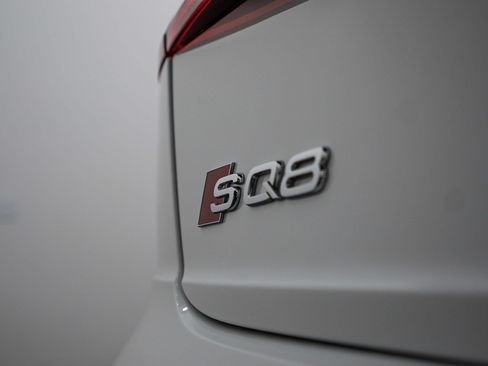 Used 2020 Audi SQ8 Premium Plus w/ Driver Assistance Package AWD/4WD image 22