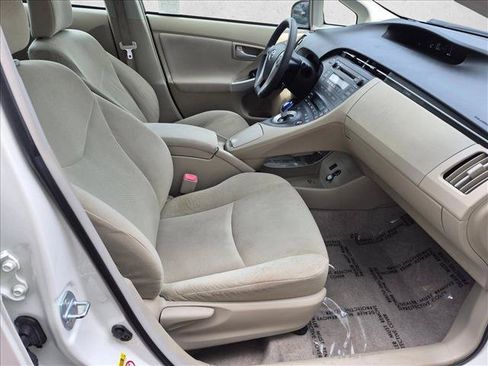 Used 2011 Toyota Prius Two FWD image 18
